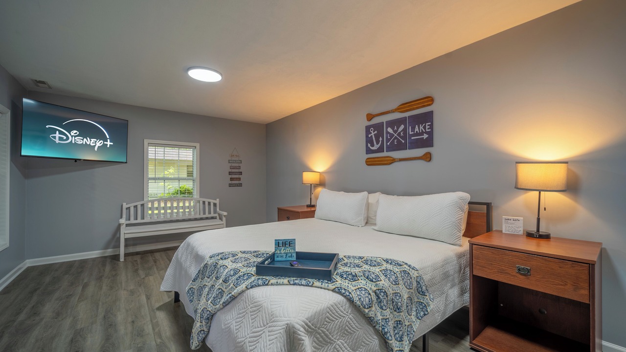 Photo of Bedroom in Dandridge