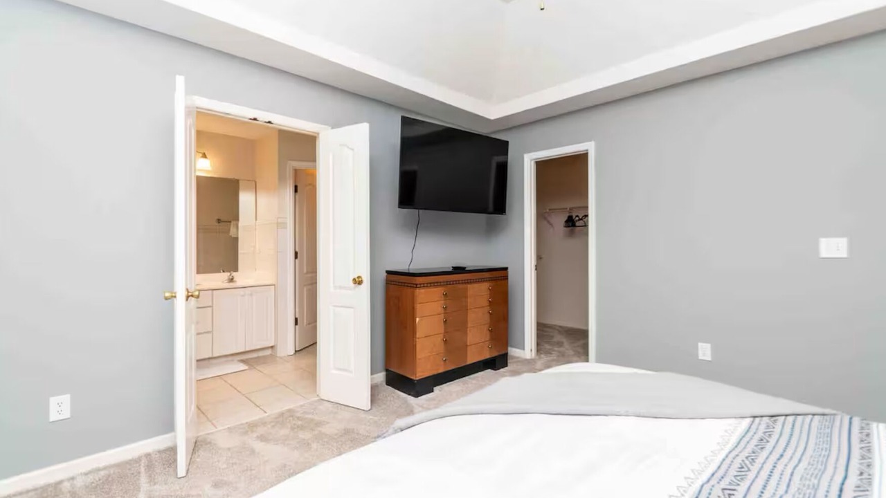 Photo of Bedroom in Warner Robins