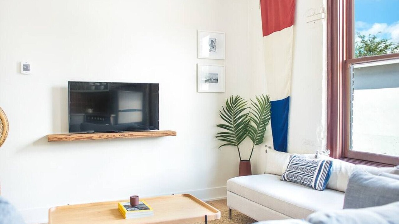 Photo of Livingroom in Yamacraw Village