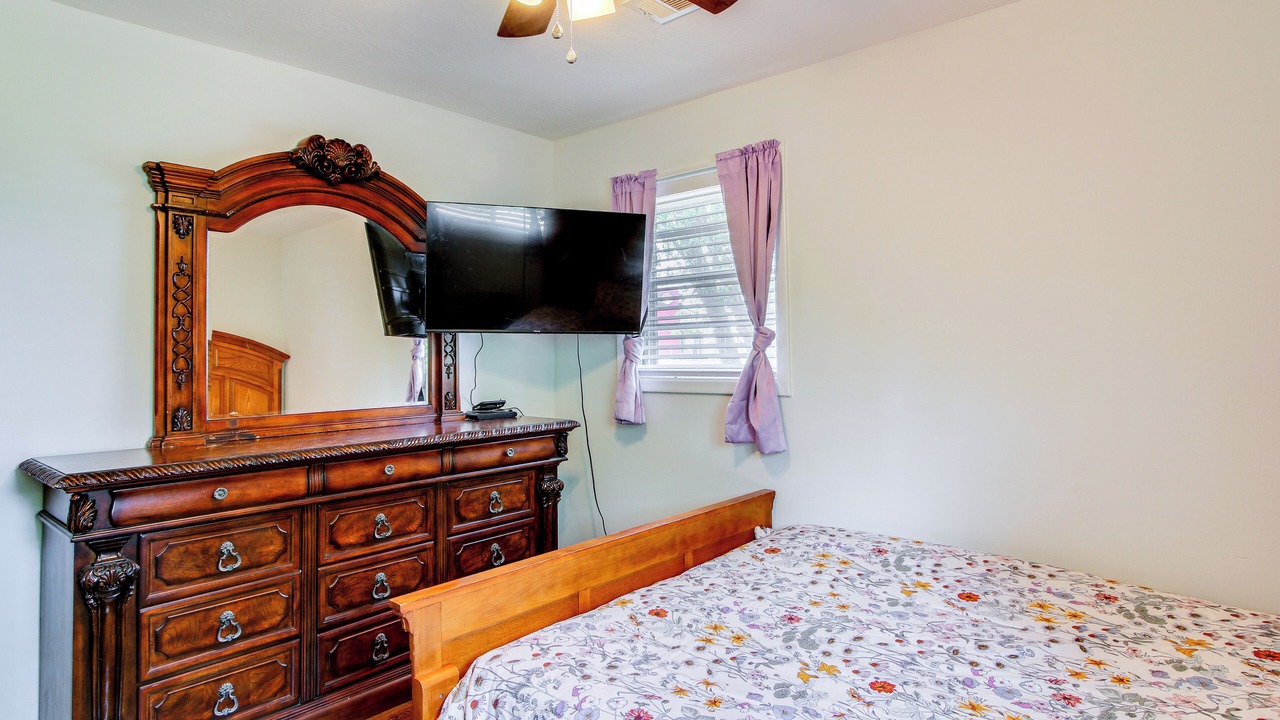 Photo of Bedroom in Augusta