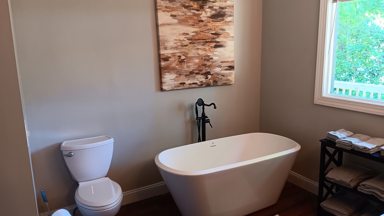 Photo of Bathroom in East Point