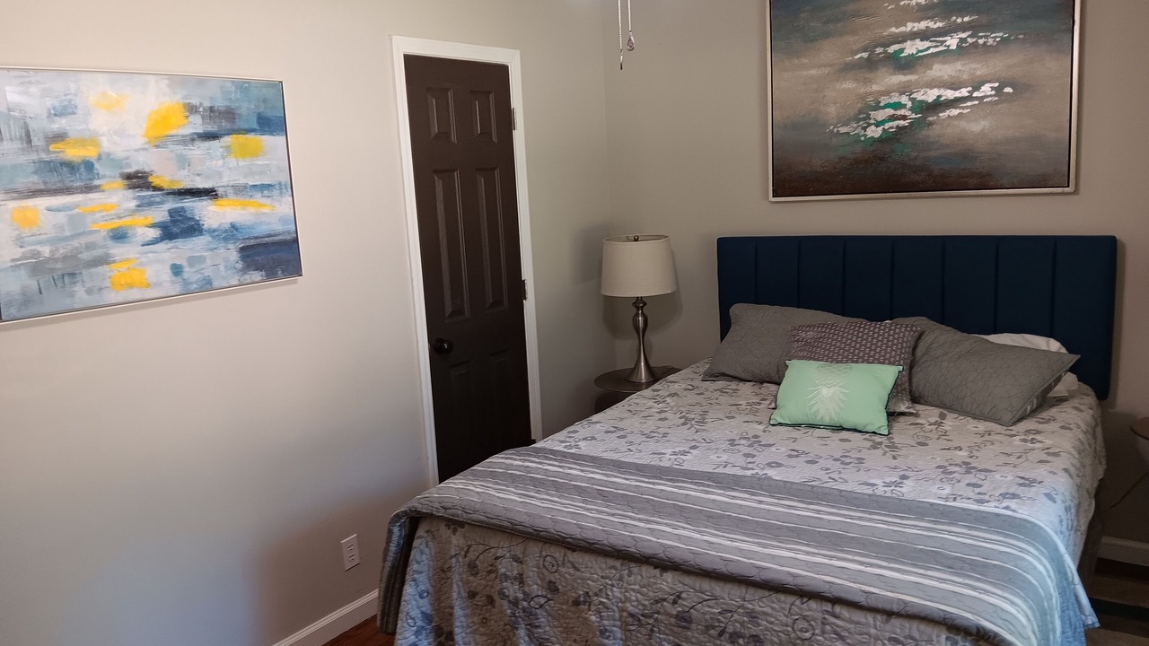 Photo of Bedroom in East Point