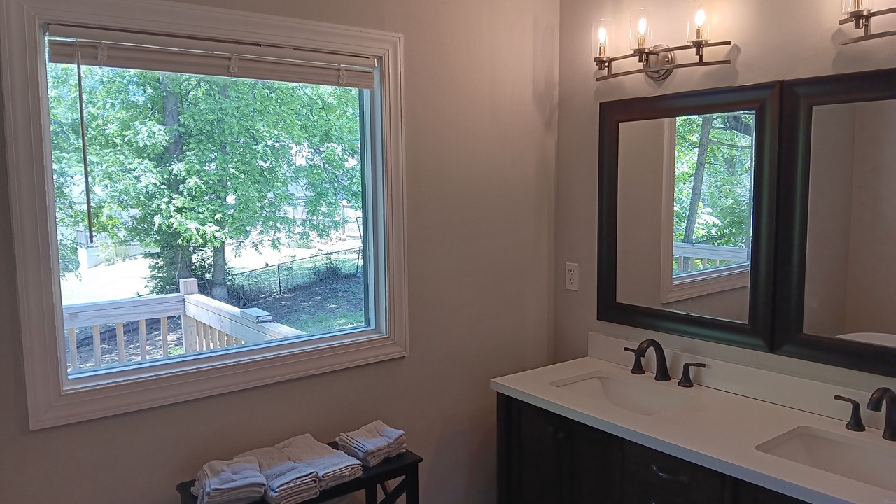 Photo of Bathroom in East Point