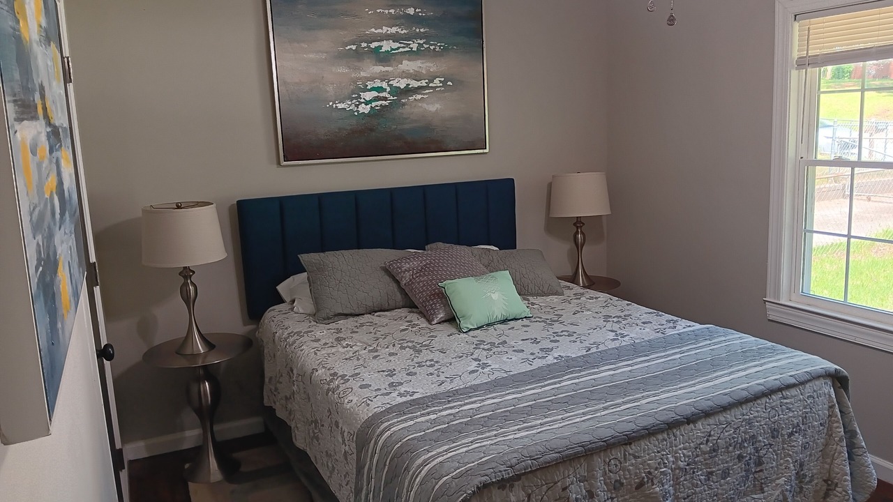 Photo of Bedroom in East Point