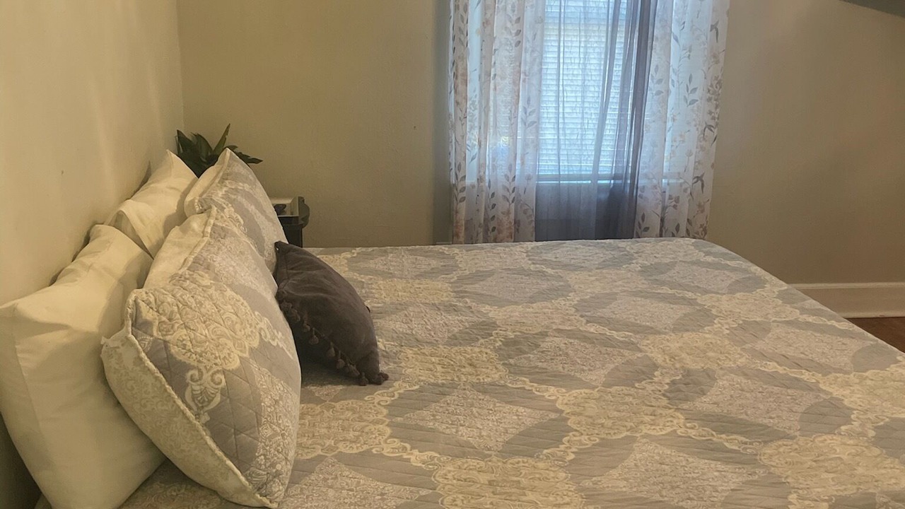 Photo of Bedroom in Gulfport