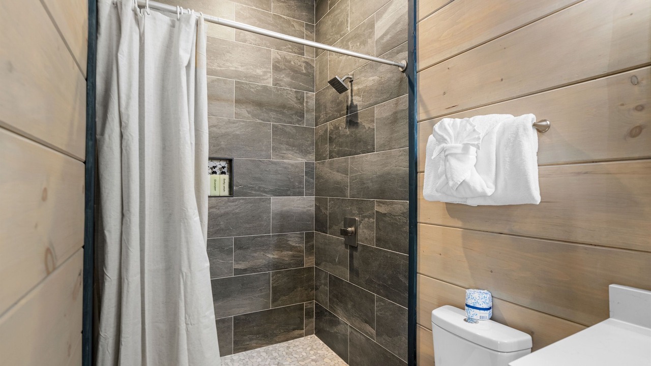 Photo of Bathroom in Sevierville