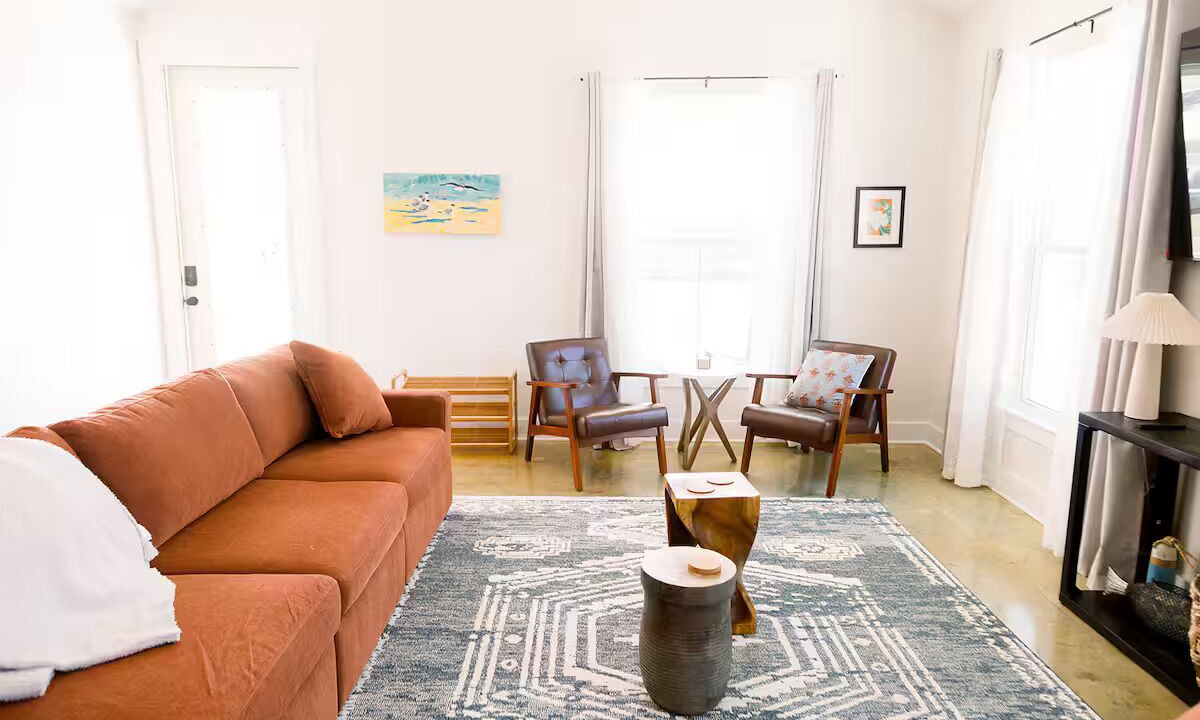 Photo of Livingroom in Gulfport