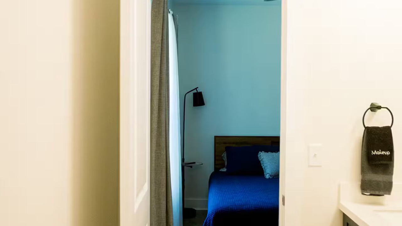 Photo of Bedroom in Gulfport
