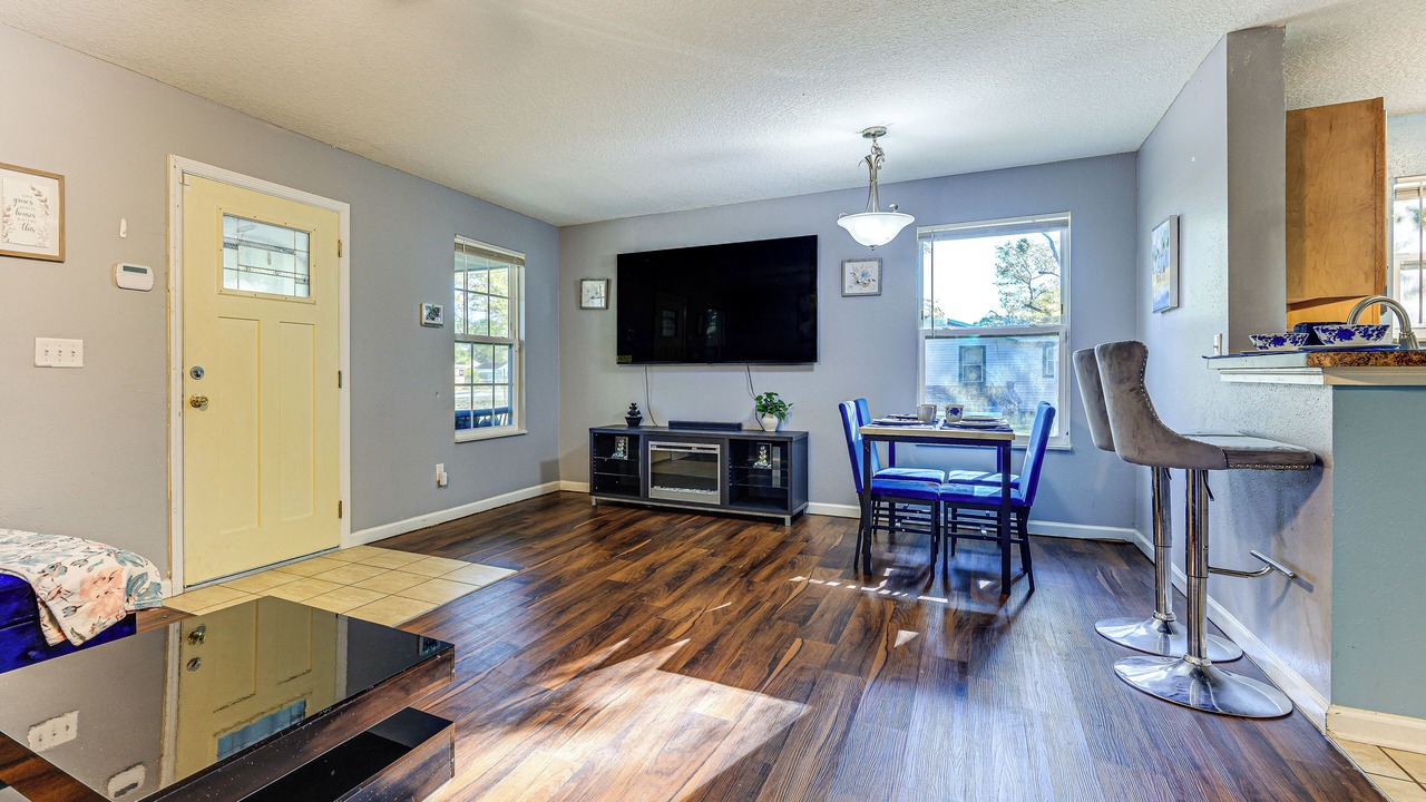 Photo of Livingroom in Grand Park