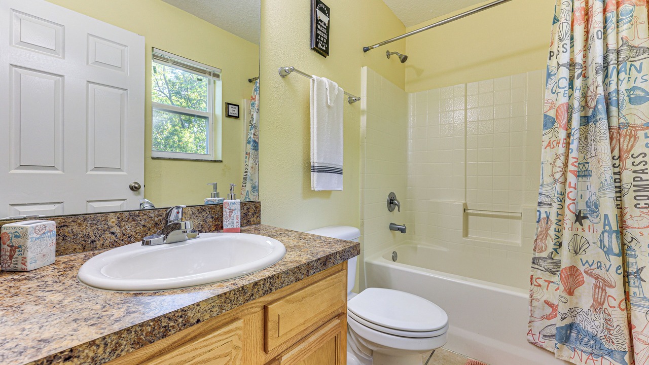 Photo of Bathroom in Grand Park