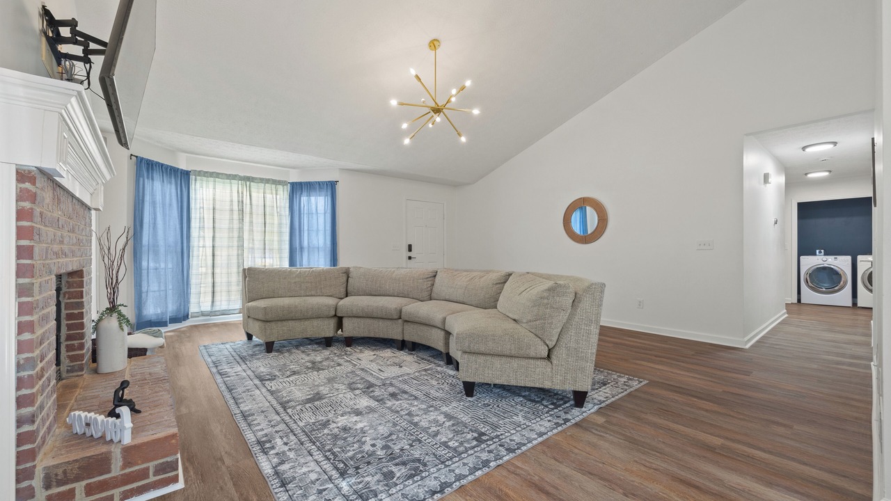Photo of Livingroom in Marietta