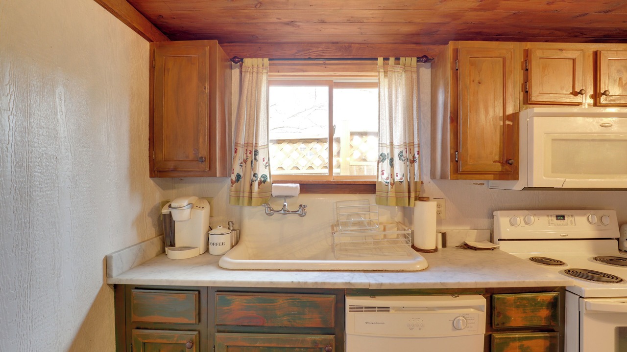 Photo of Kitchen in Hot Springs