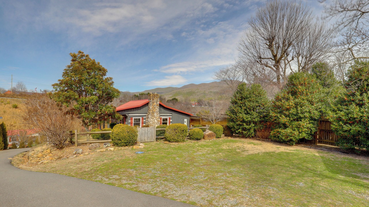 Photo of Others in Hot Springs