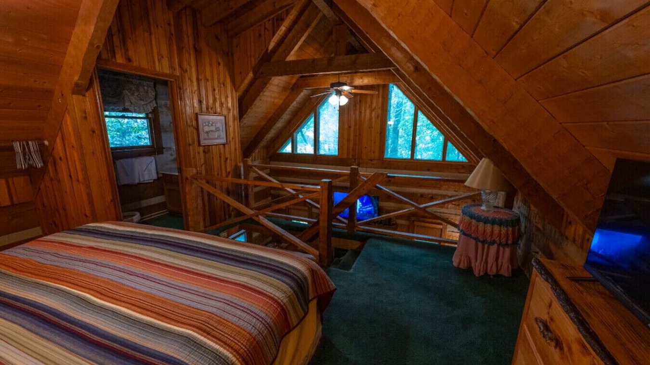 Photo of Bedroom in Cosby
