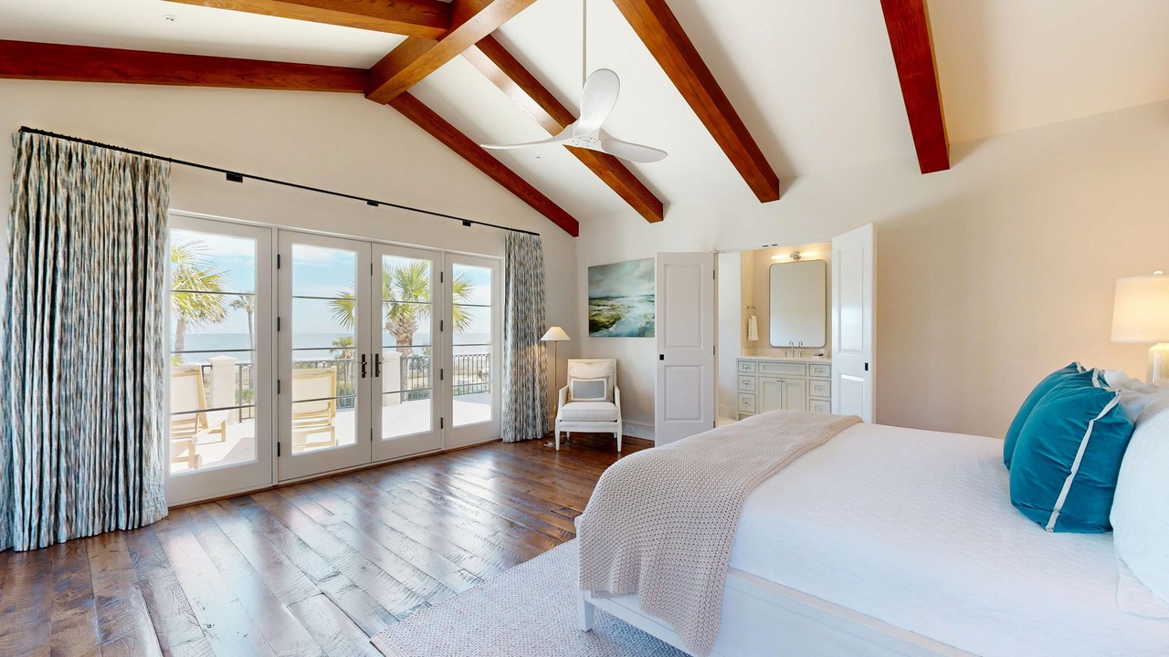Photo of Bedroom in Sea Island