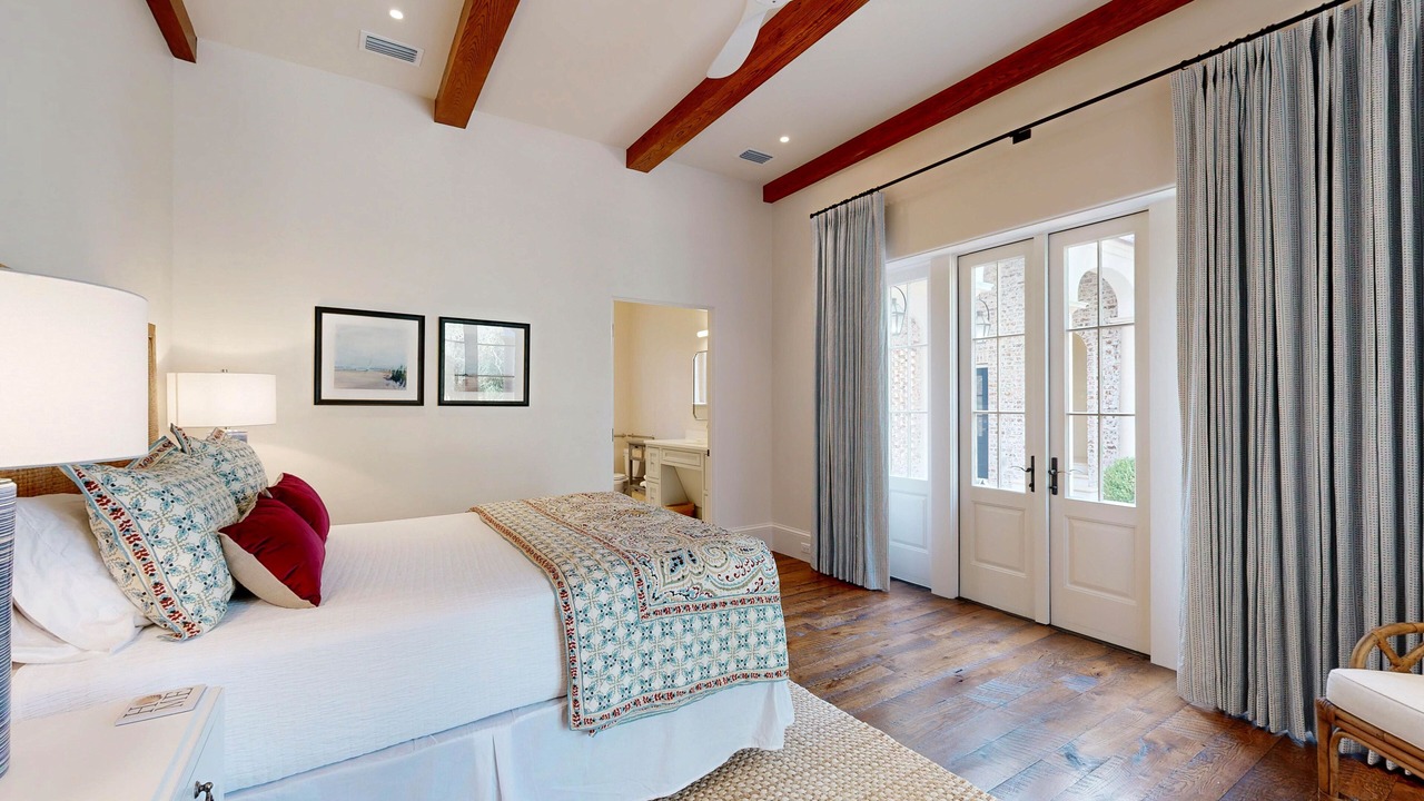 Photo of Bedroom in Sea Island