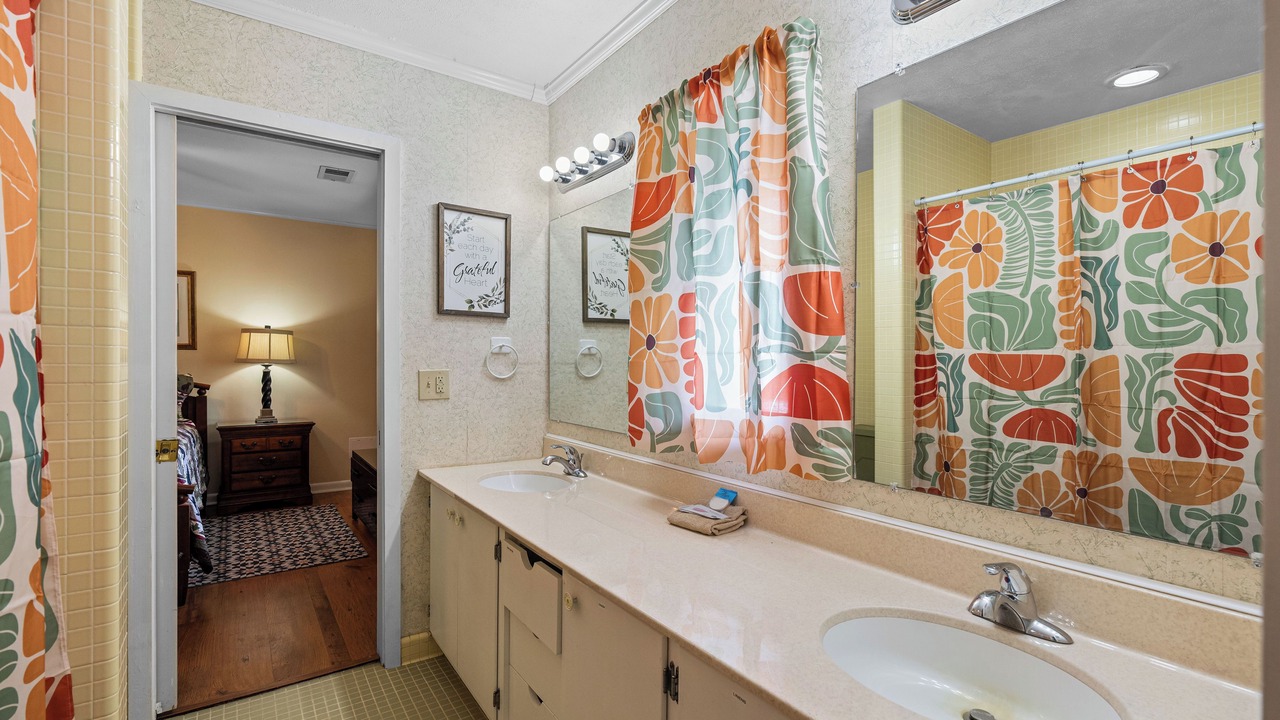 Photo of Bathroom in Rocky Grove