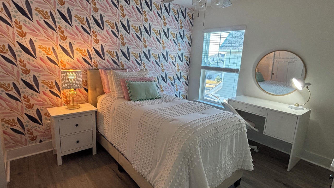 Photo of Bedroom in Tallahassee