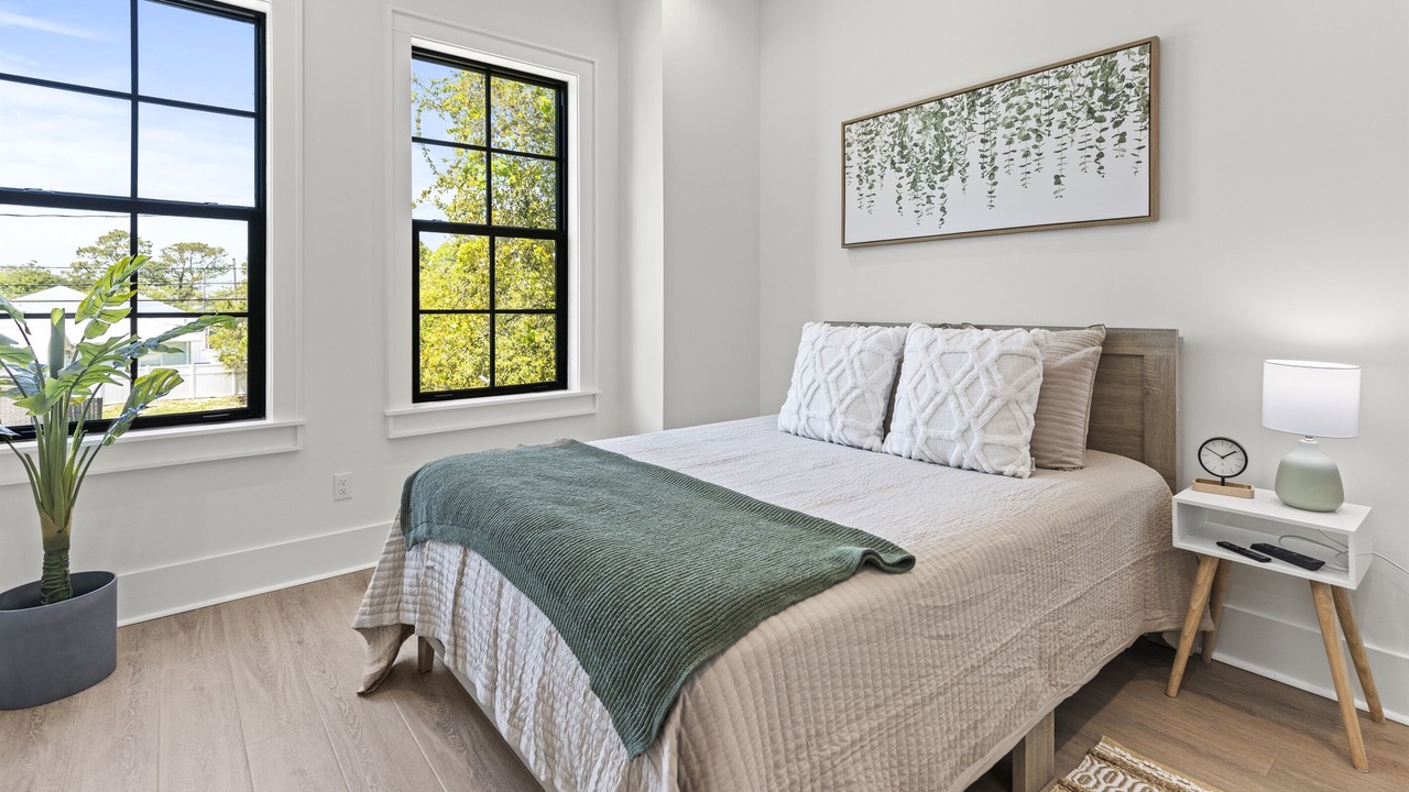 Photo of Bedroom in Laguna Beach