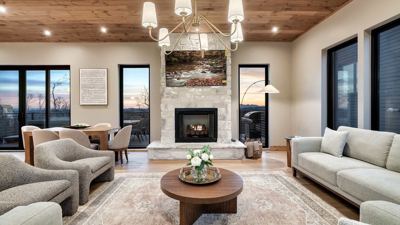 Photo of Livingroom in Sevierville