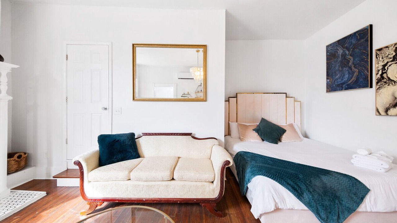 Photo of Bedroom in Macon