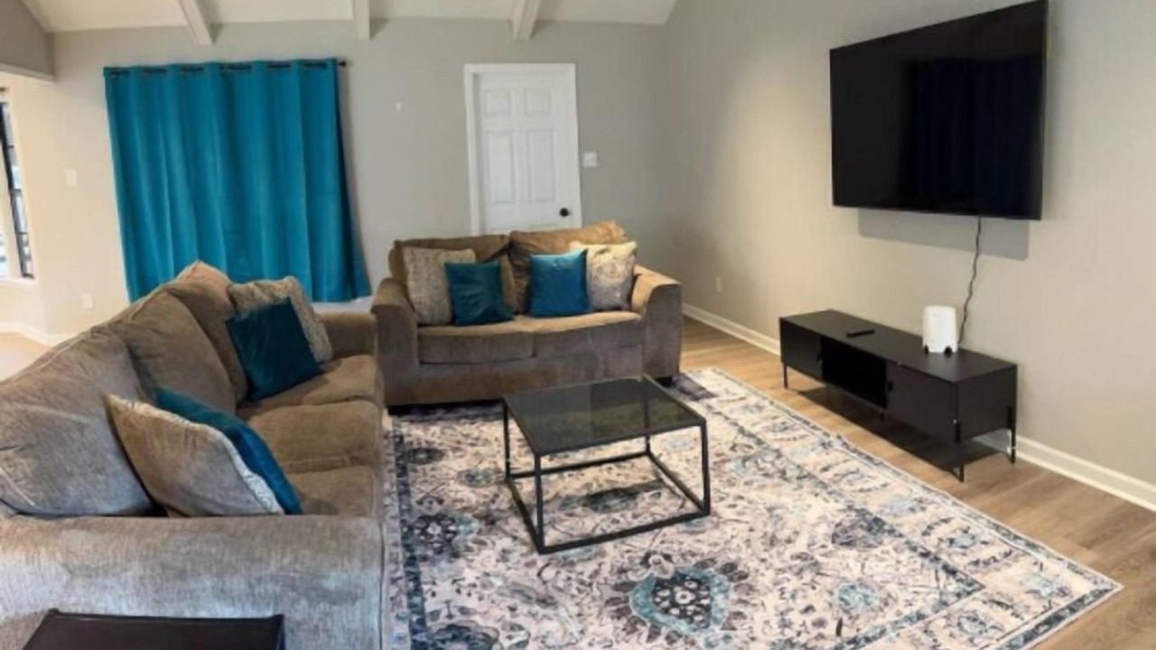 Photo of Livingroom in Slidell