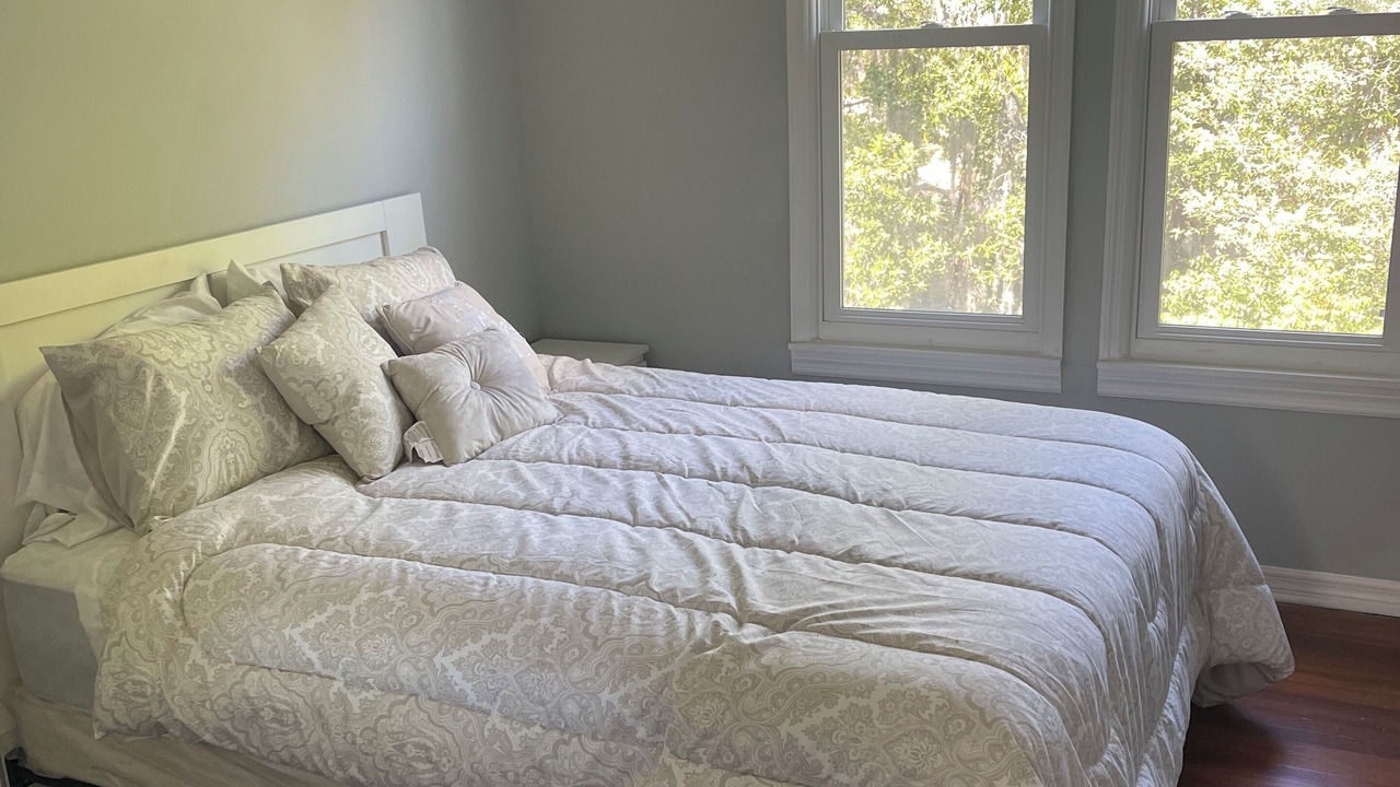 Photo of Bedroom in Brentwood