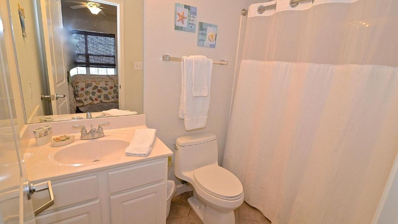Photo of Bathroom in Gulf Shores