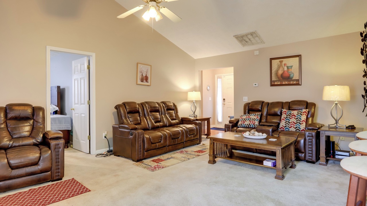 Photo of Livingroom in McDonough