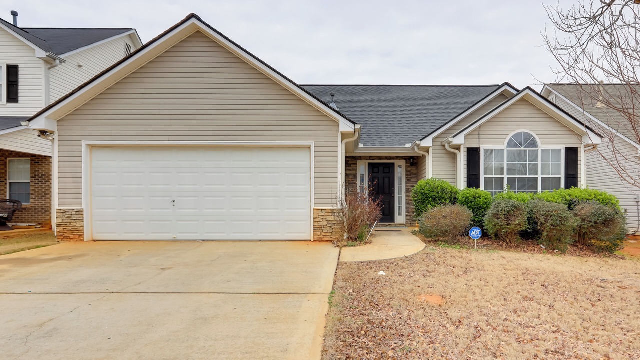 Photo of Outdoor in McDonough