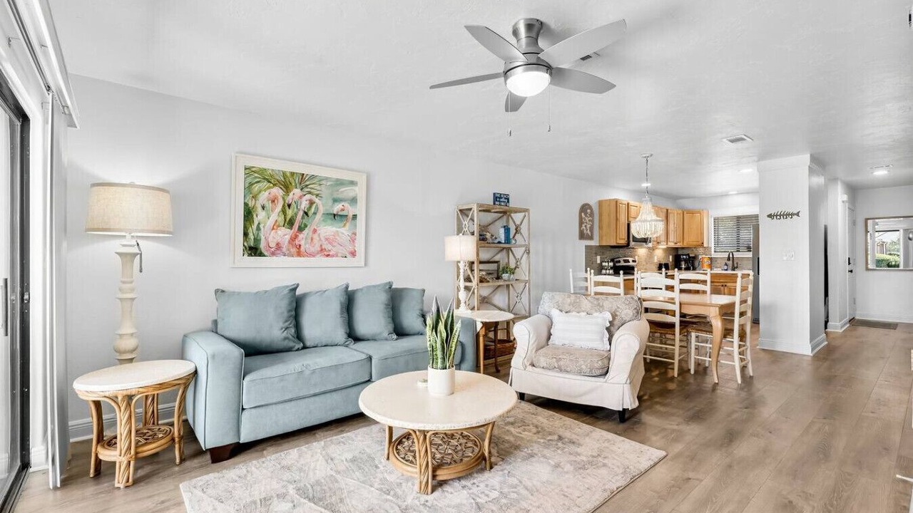 Photo of Livingroom in West Panama City Beach