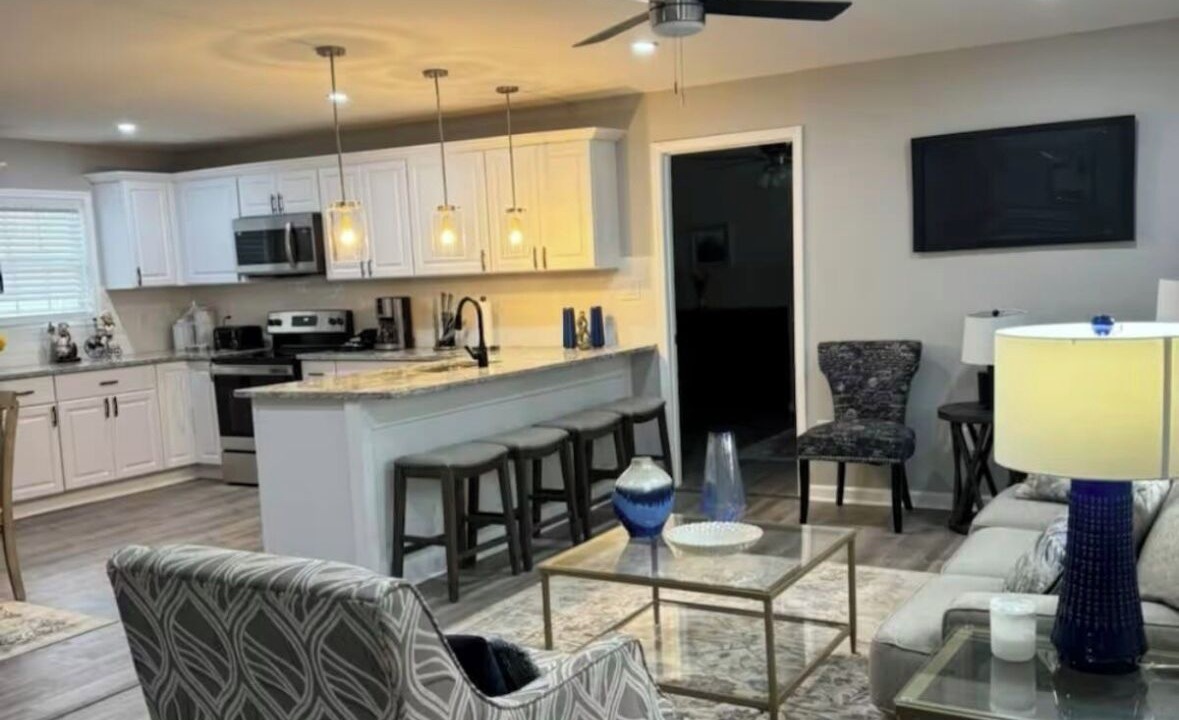 Photo of Livingroom in Church Street