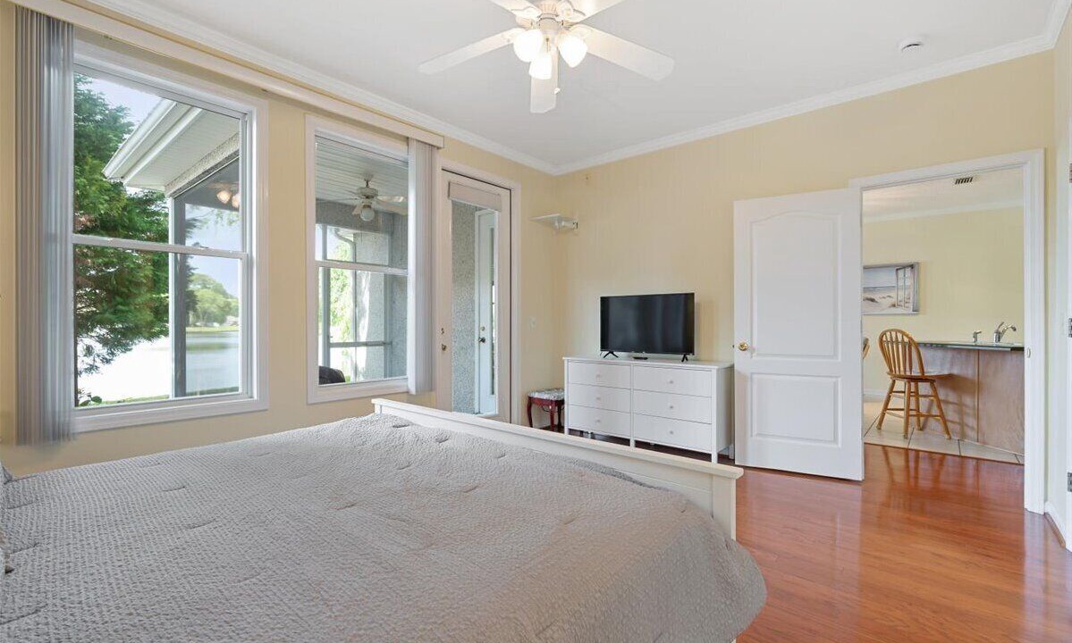 Photo of Bedroom in Dock Junction