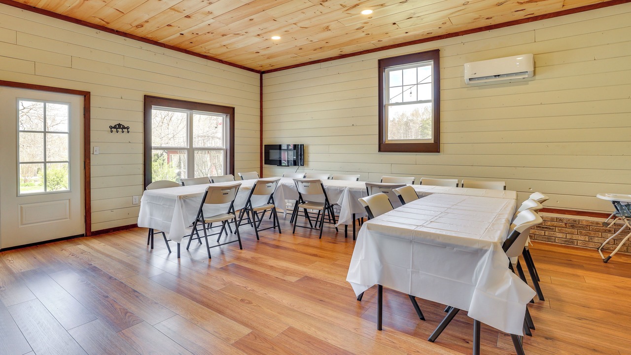 Photo of Livingroom in Trenton