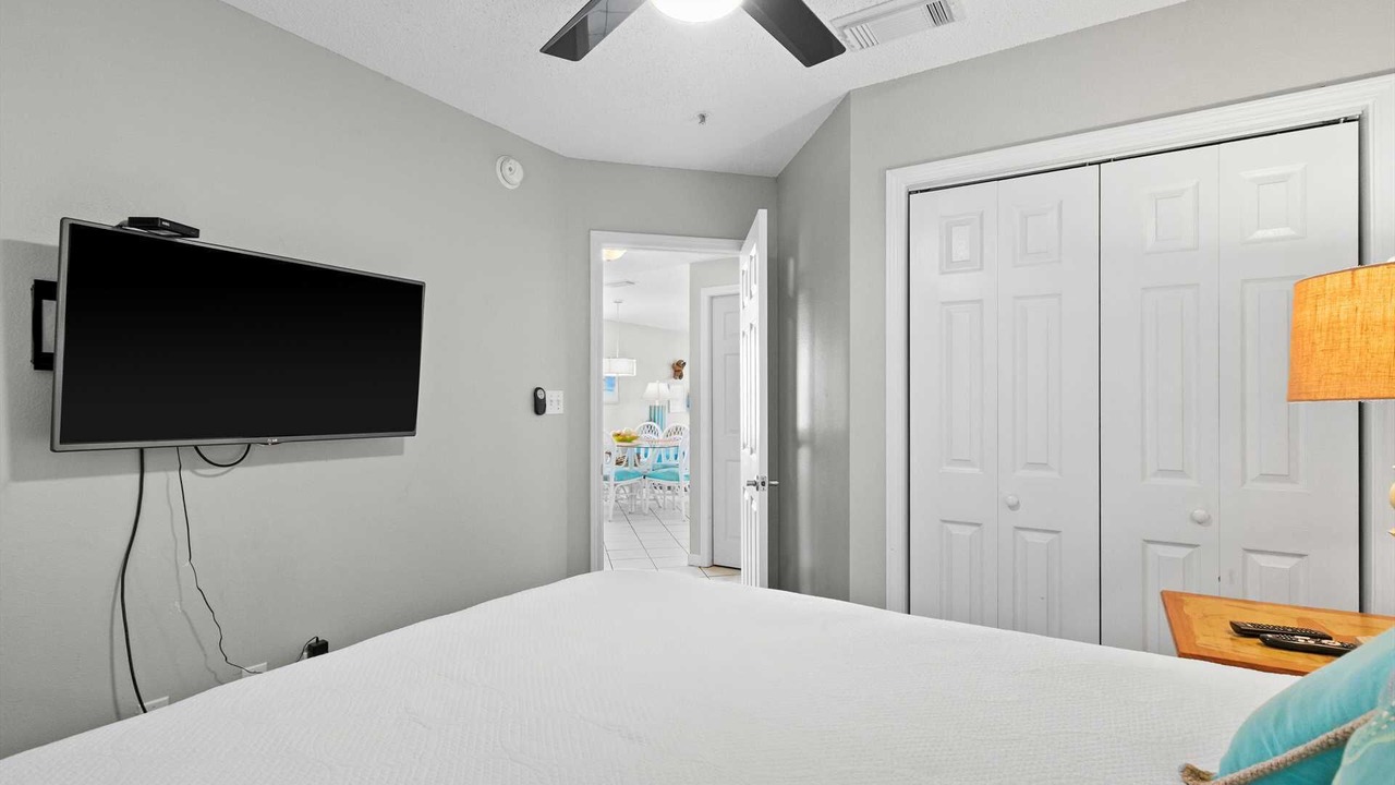 Photo of Bedroom in Emerald Waters Village