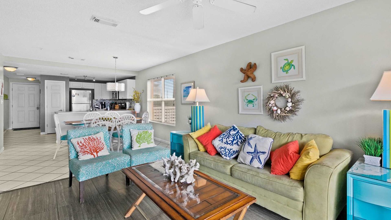 Photo of Livingroom in Emerald Waters Village
