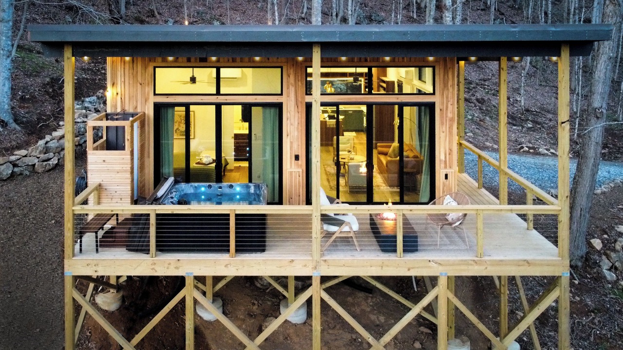 Photo of Outdoor in Mars Hill