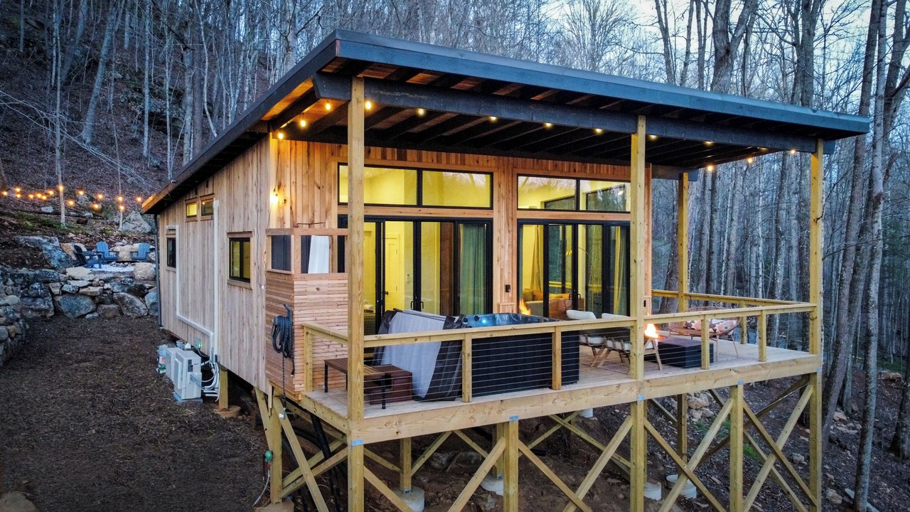Photo of Outdoor in Mars Hill