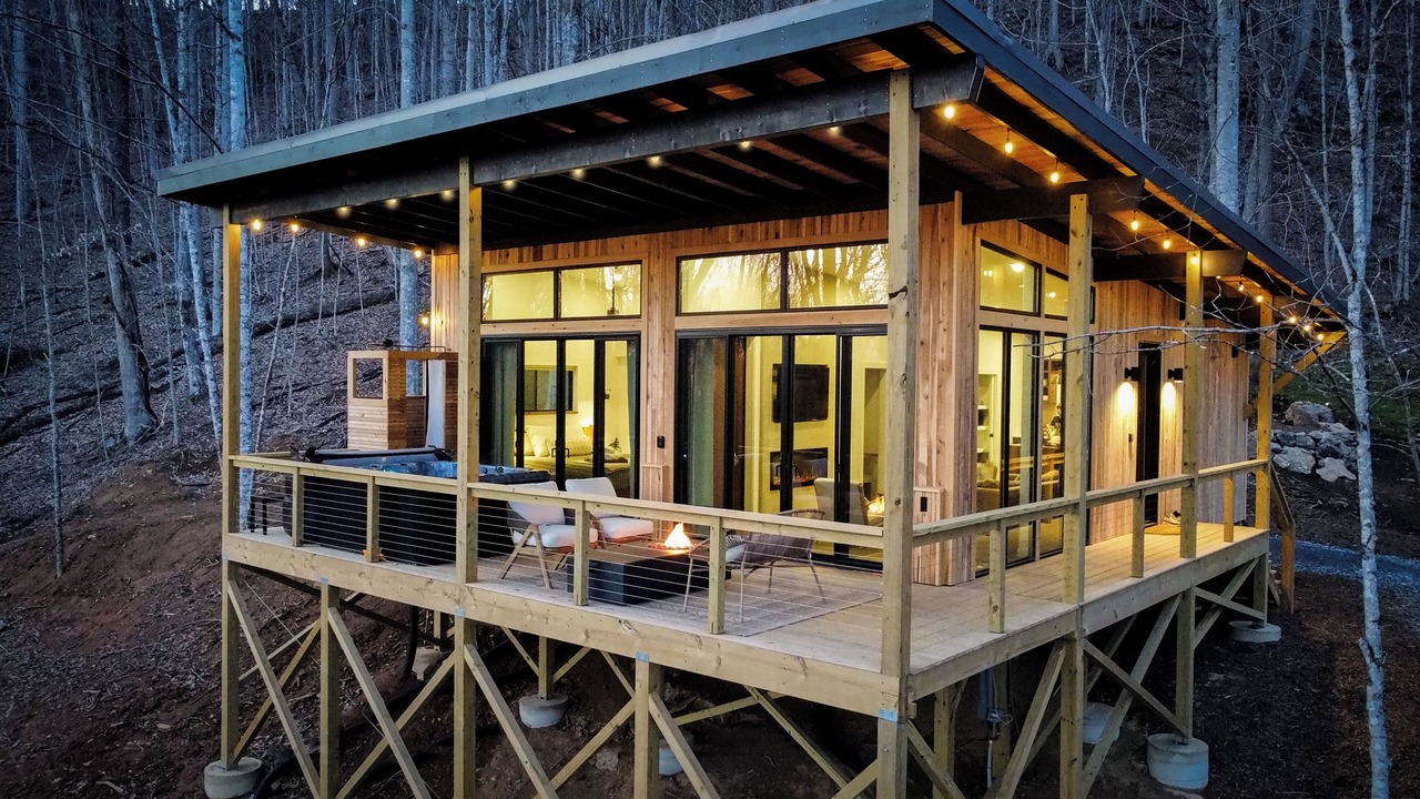 Photo of Patio Balcony in Mars Hill