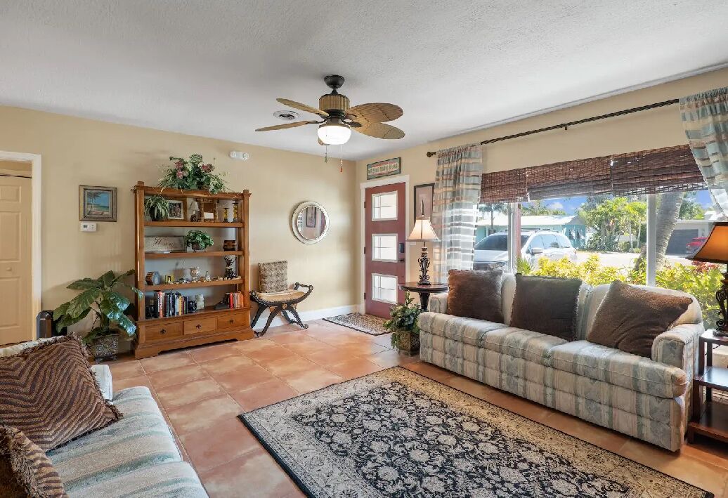 Photo of Livingroom in Cleggmoor