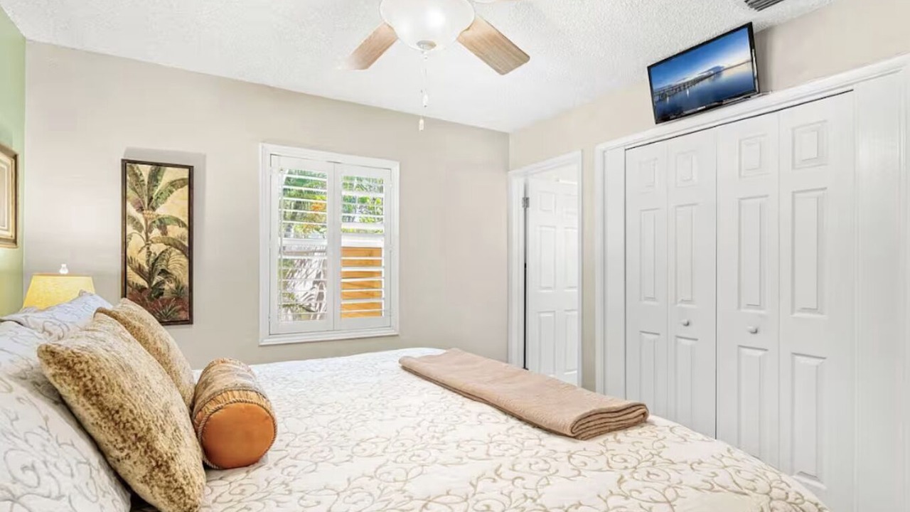 Photo of Bedroom in Cleggmoor