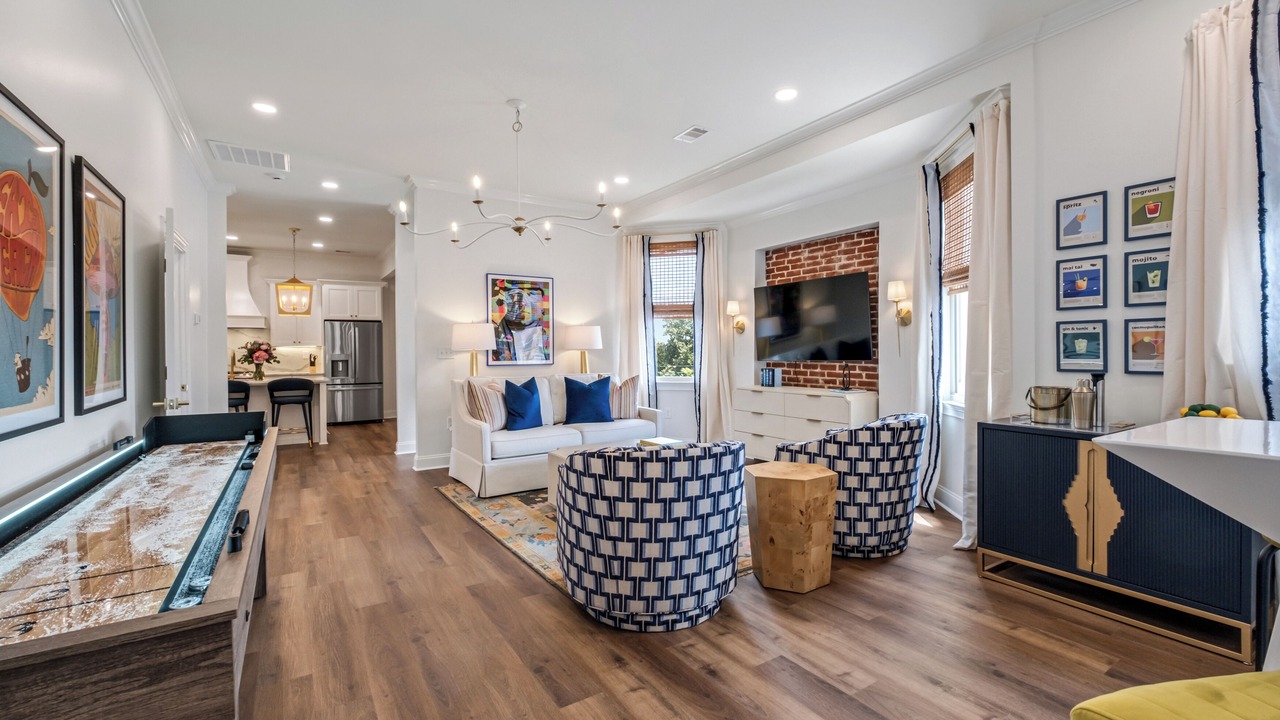Photo of Livingroom in Macon