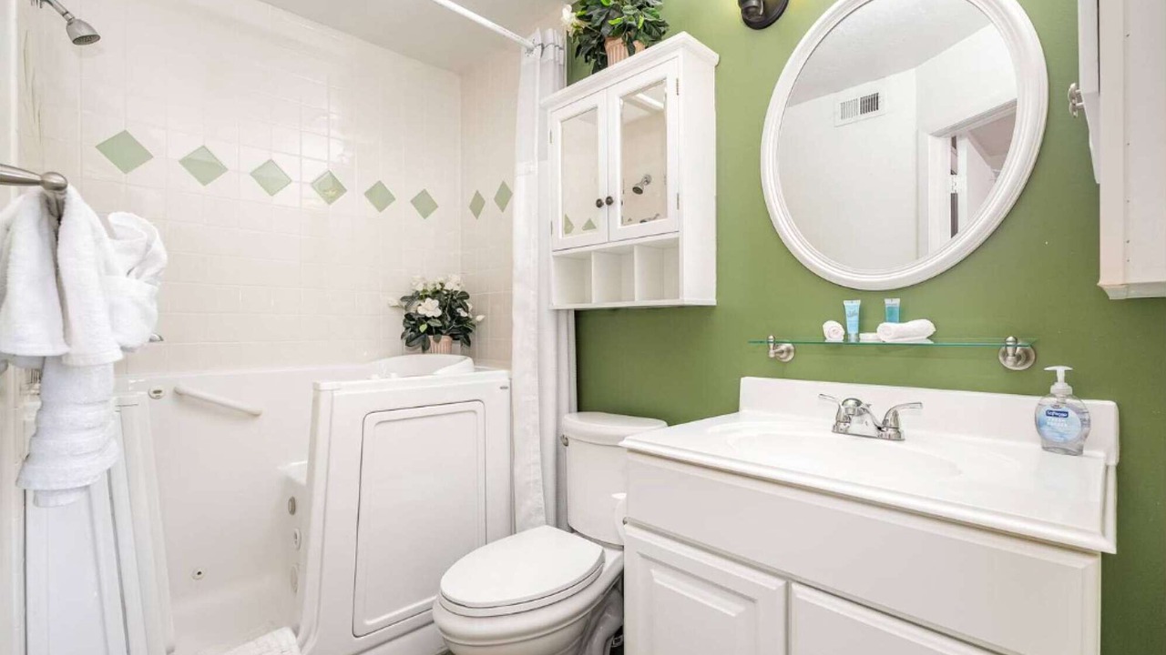 Photo of Bathroom in Ocean Side Village