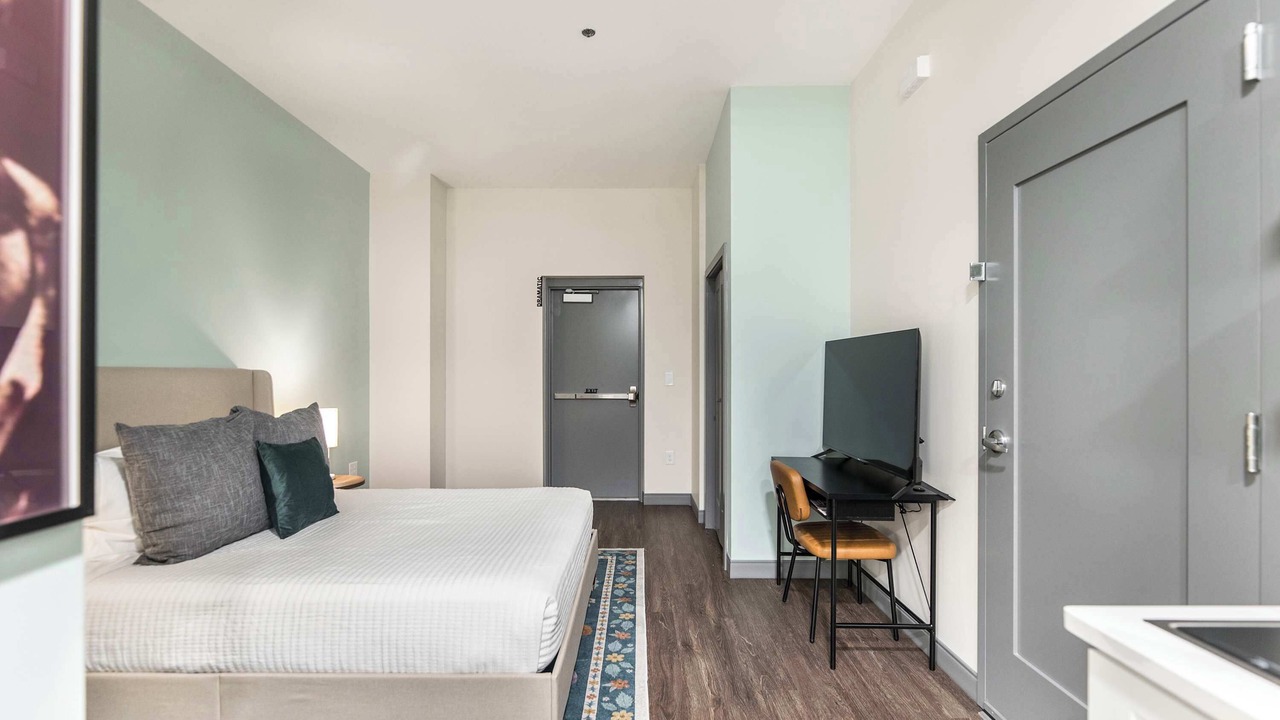 Photo of Bedroom in Macon