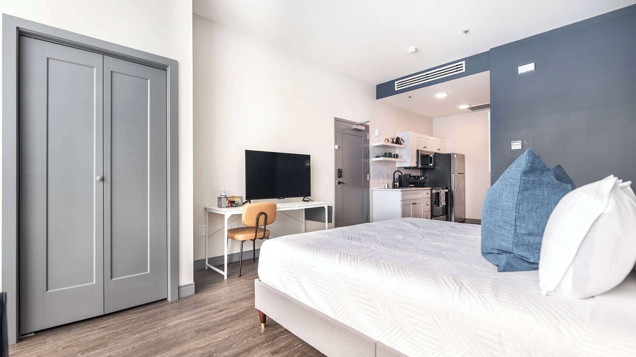 Photo of Bedroom in Macon