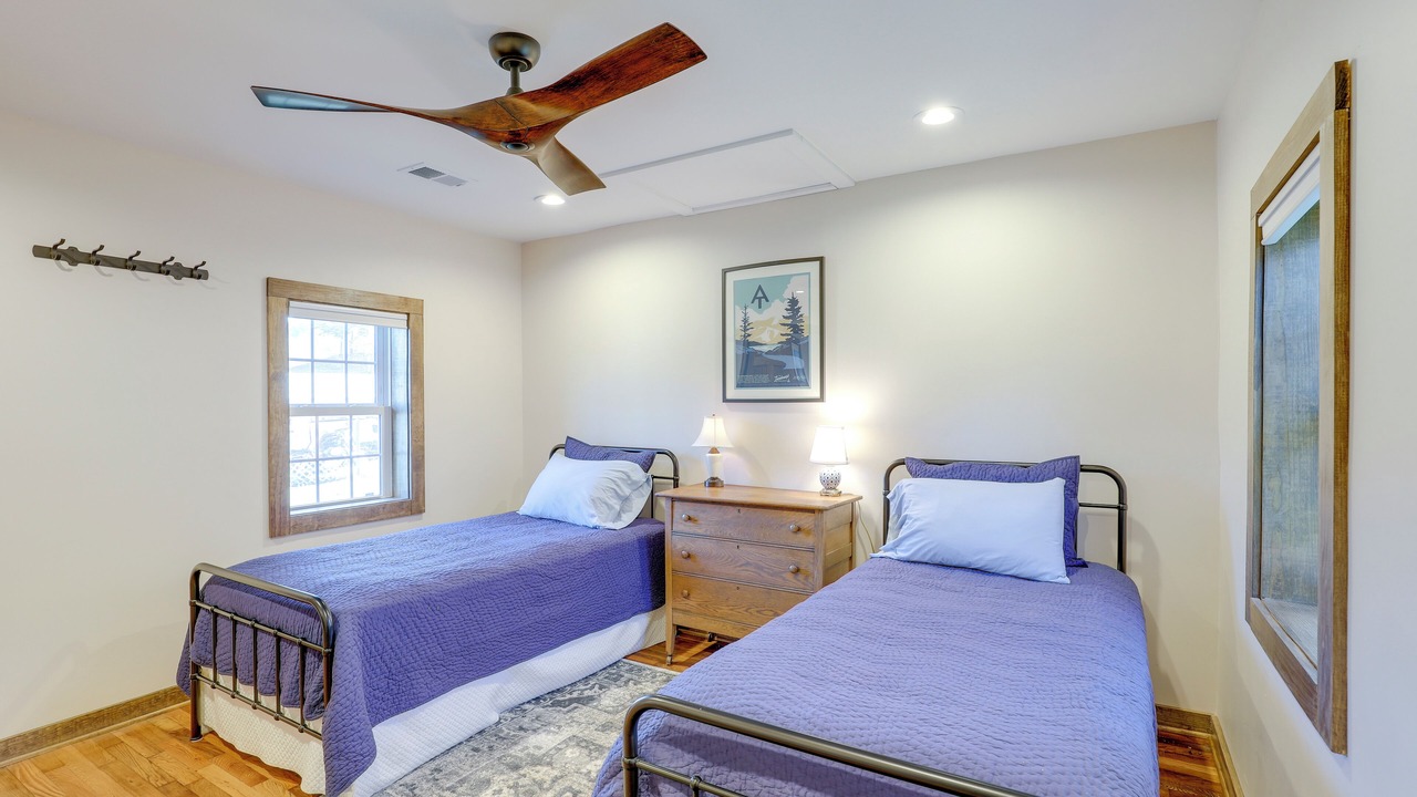 Photo of Bedroom in Hot Springs