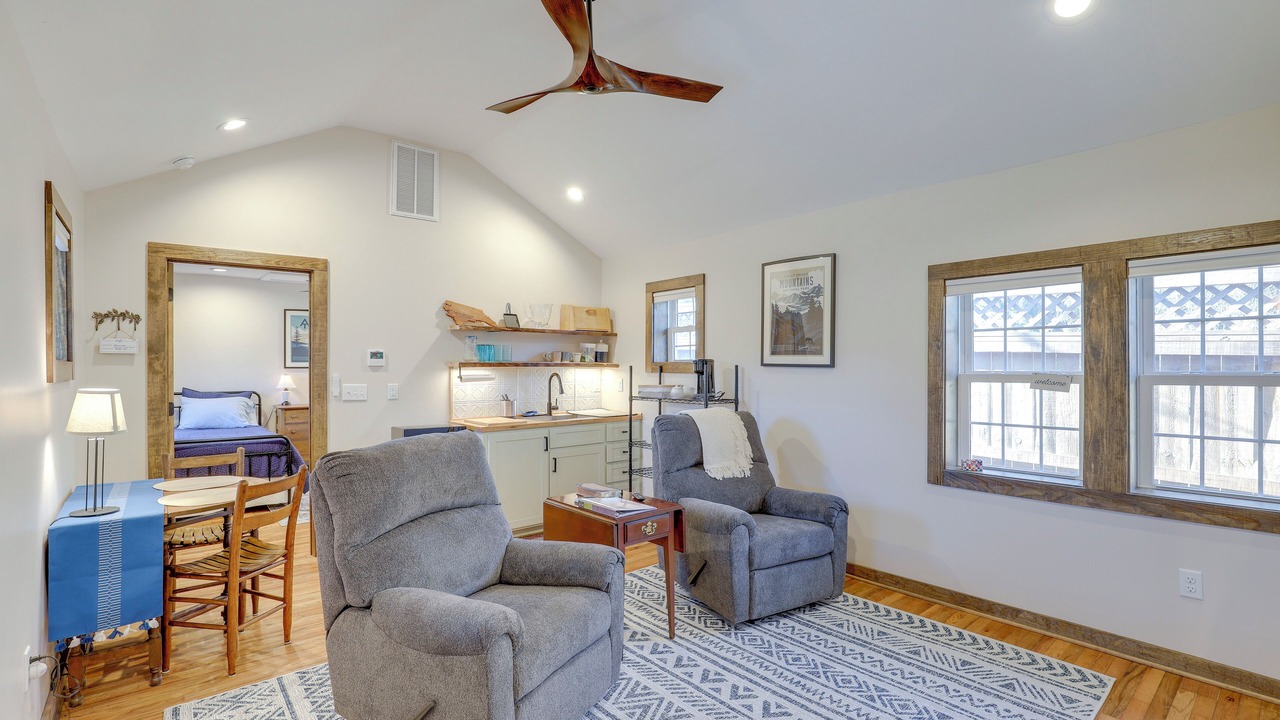 Photo of Bedroom in Hot Springs