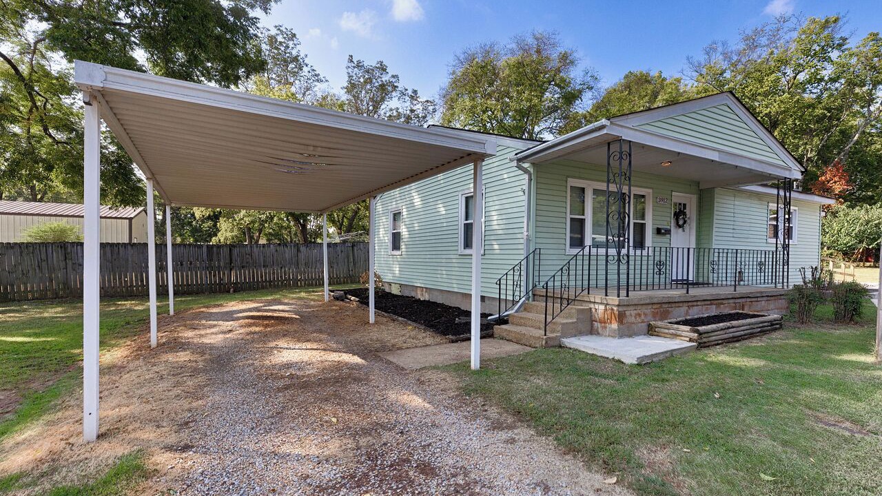 Photo of Outdoor in Huntsville