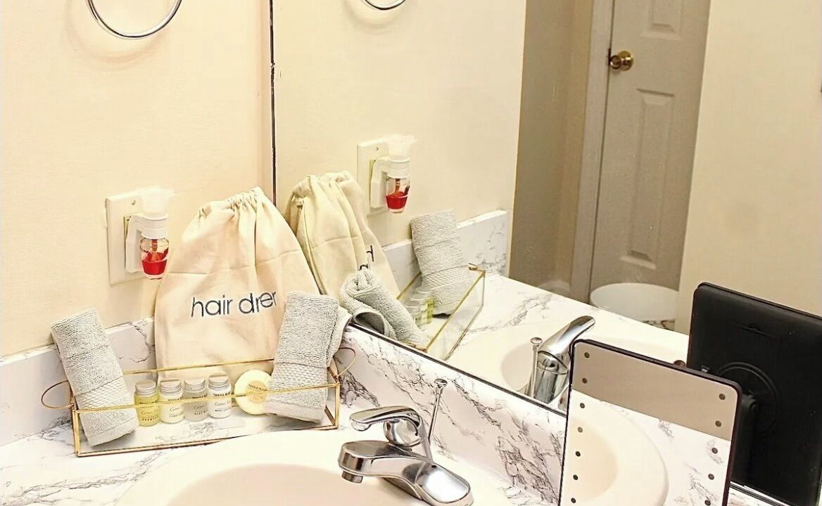 Photo of Bathroom in Albany