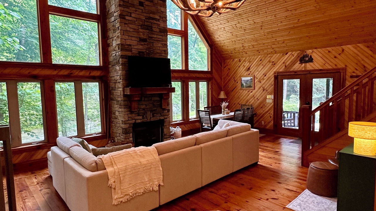 Photo of Livingroom in Marshall